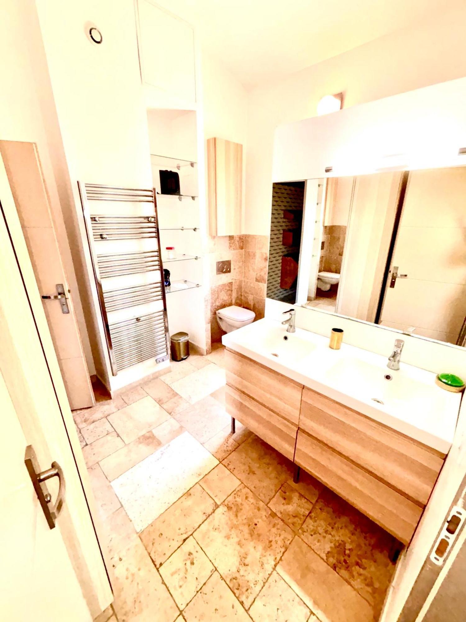 Maison Avec Piscine Et Jacuzzi Proche Des Plages 툴롱 외부 사진